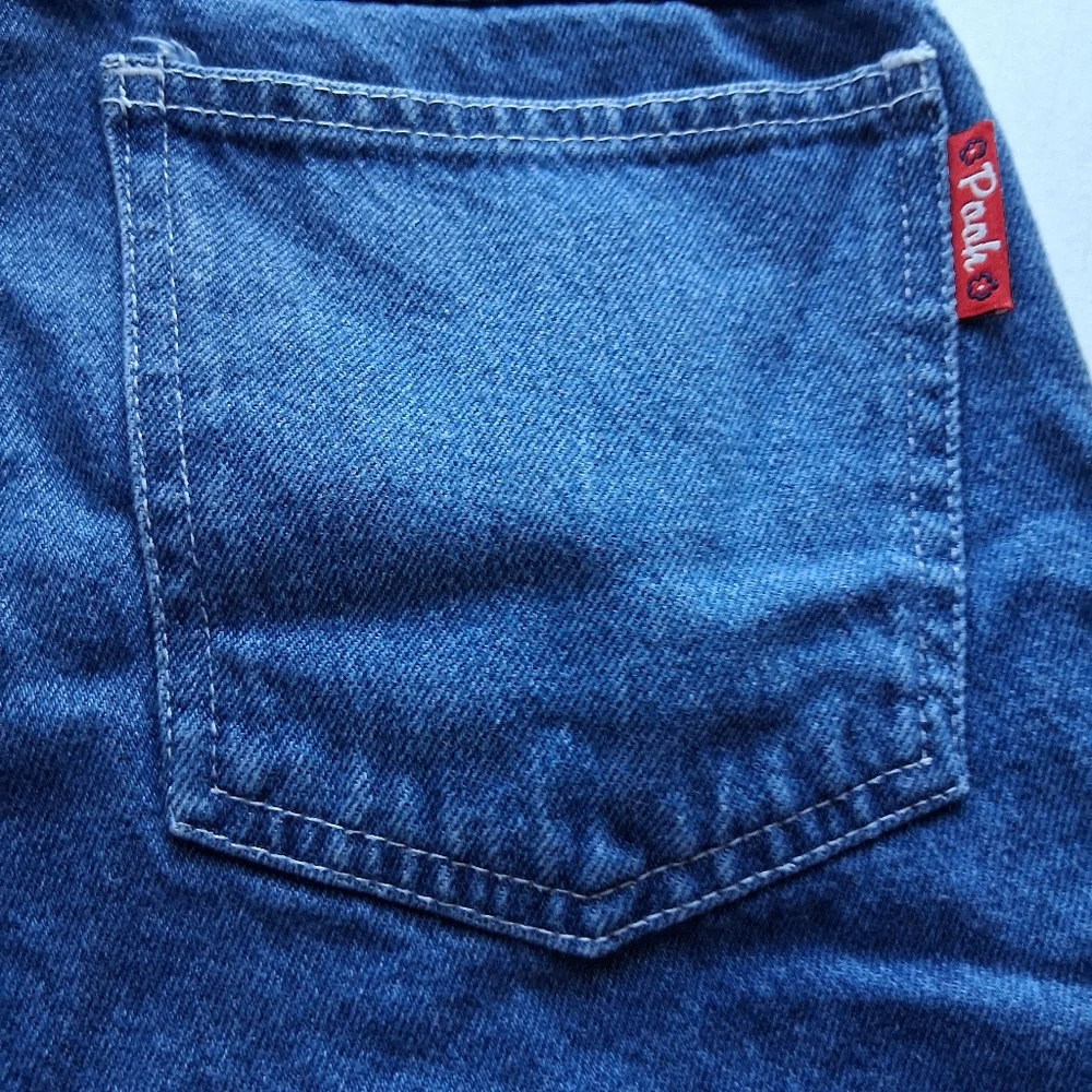 Pooh Shorts Womens Or Jr  9/10 - Picture 11 of 16